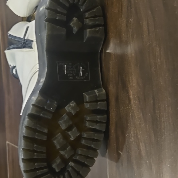 Dr. Martens White JADON Zplatform Boot Sz US 7L - Picture 4 of 13